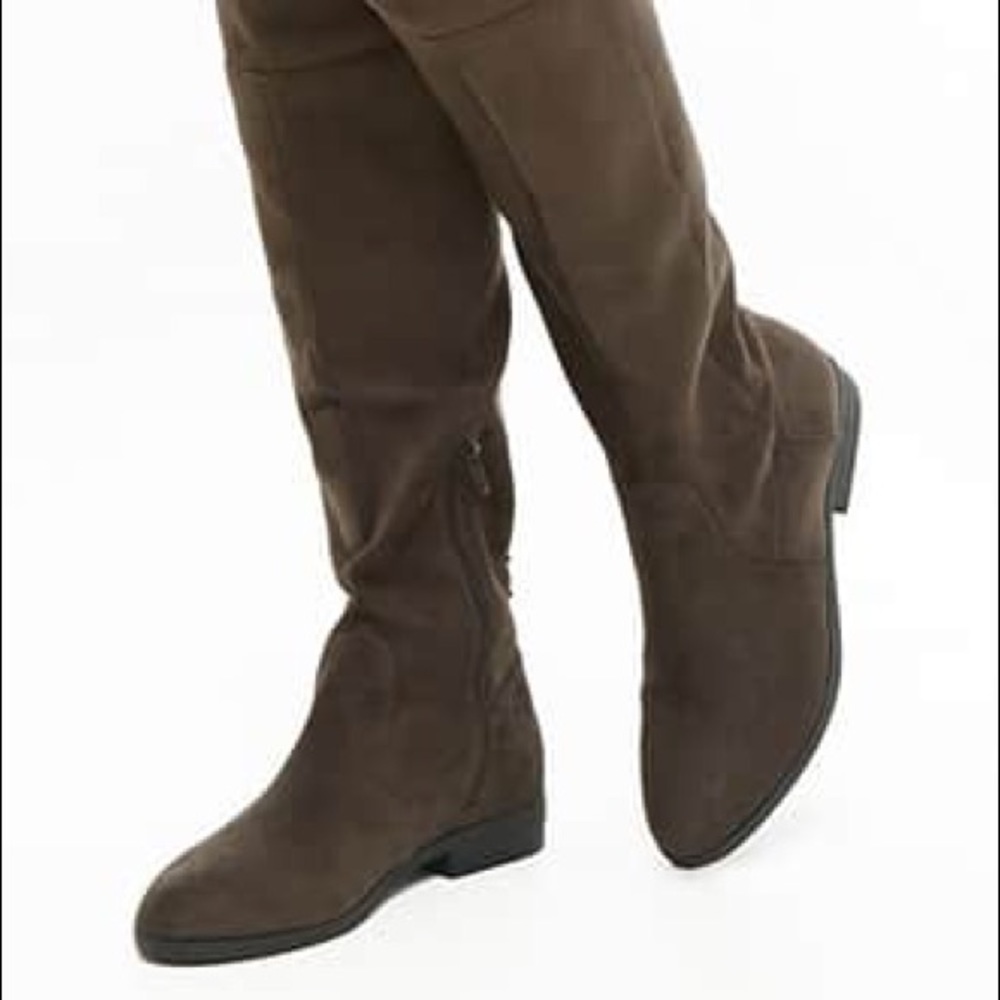 NWOT L4L by Lust for Life Lace-Up Boots size 8